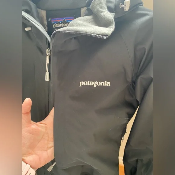 ❌SOLD❌Patagonia Women's Jackets - Insulated Snowbelle Jacket size xs in Black - Picture 6 of 15
